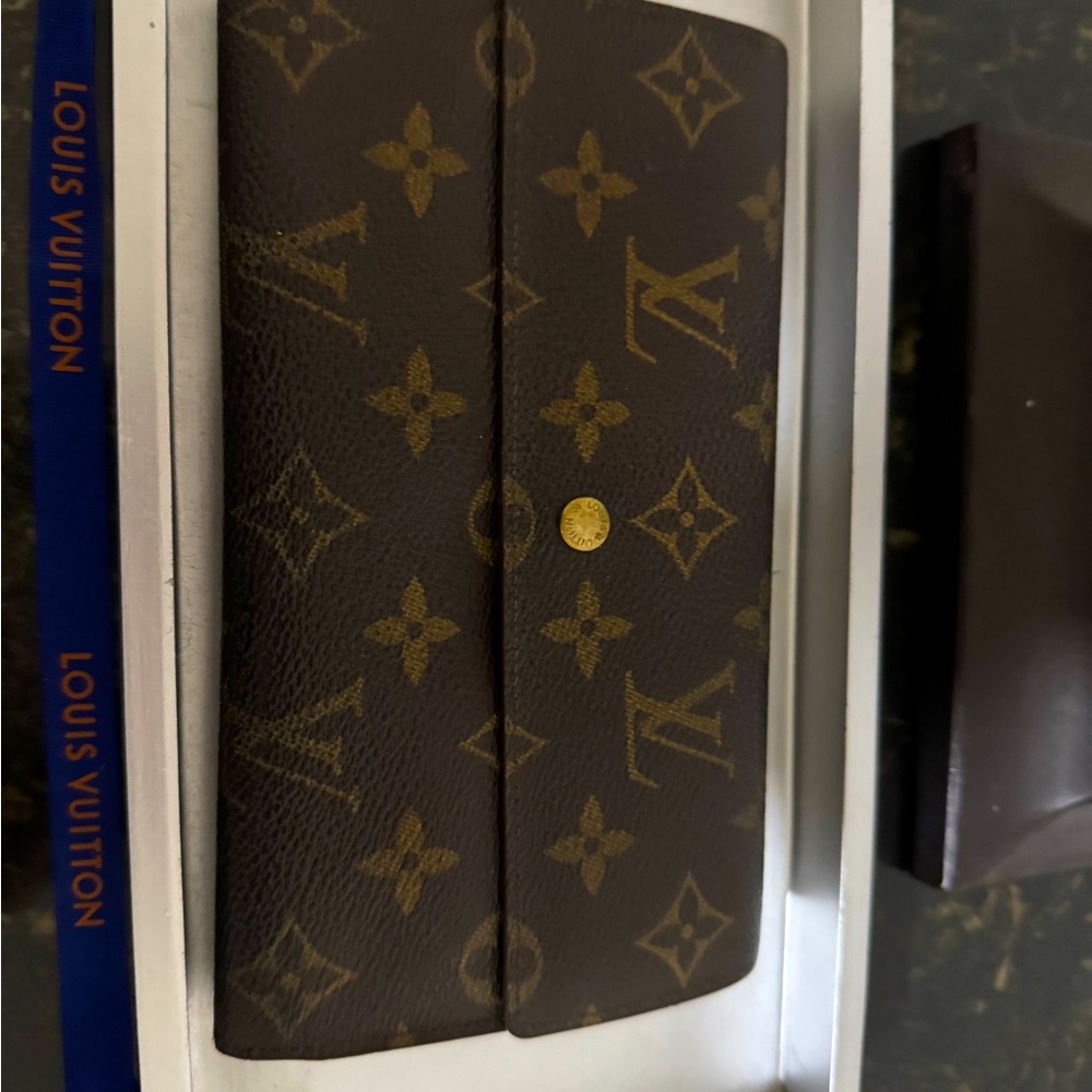 Louis Vuitton Monogram Porte Tresor - Picture 6 of 13